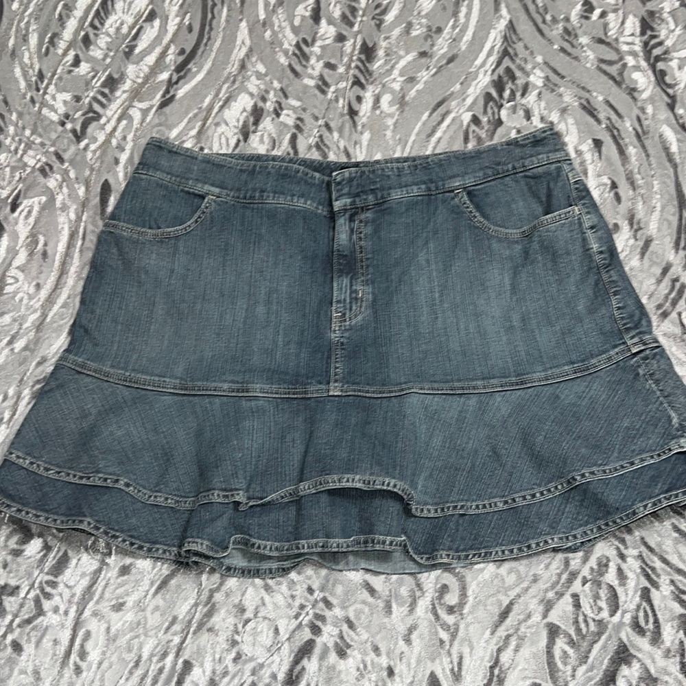 Venezia women’s jeans skirt, size 18